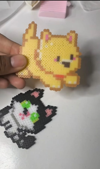 Peças de gatinhos em Hama Beads feitas à mão
